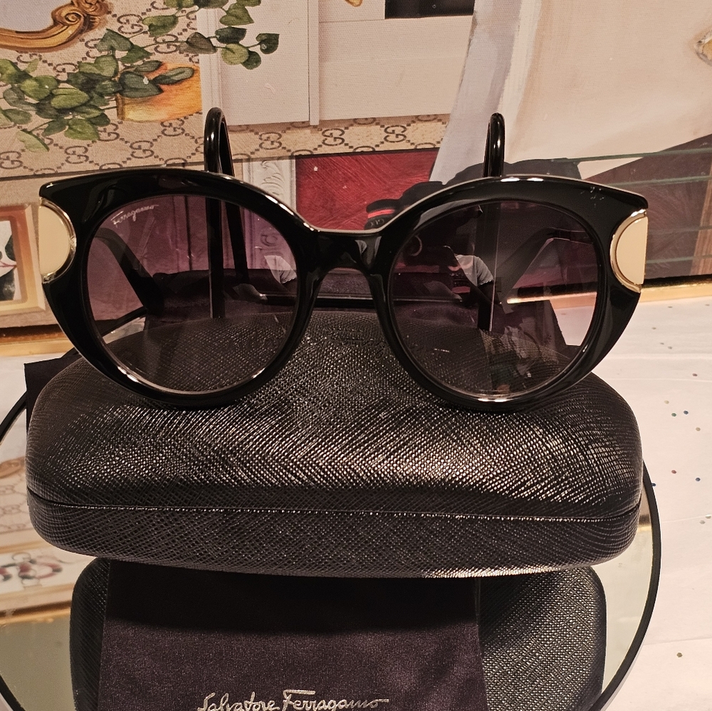 Authentic Salvatore Ferragamo Oval Black and Gold Oval Sunglasses - Picture 1 of 16
